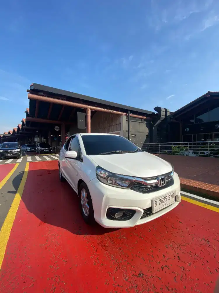 Honda Brio Satya 1.2 E CVT