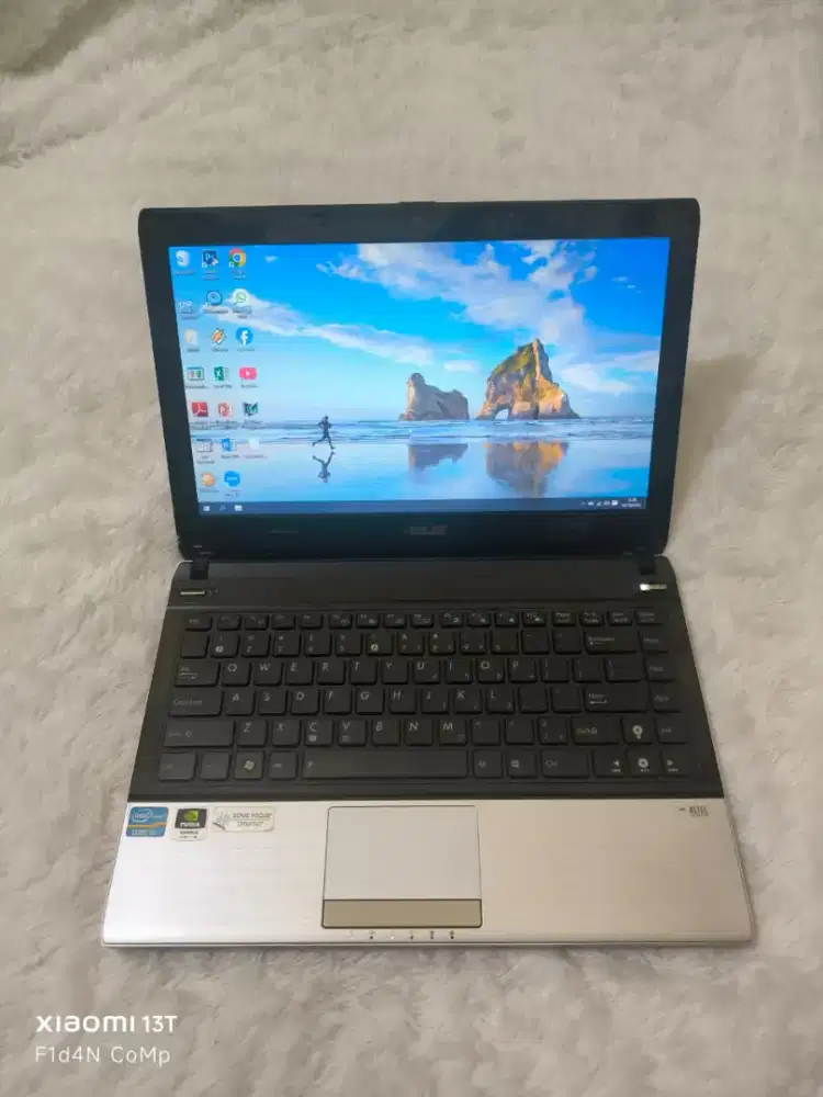 Dijual laptop gaming medium asus slim,super kencang,core i5 gen 2