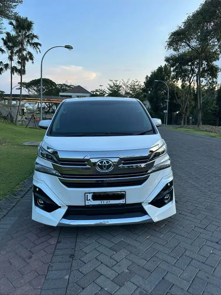 jual Toyota Vellfire 2017 kondisi ISTIMEWA LIKE NEW