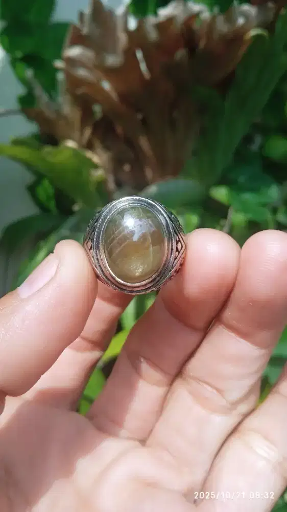 GREEN SAFIR NATURAL JADUL