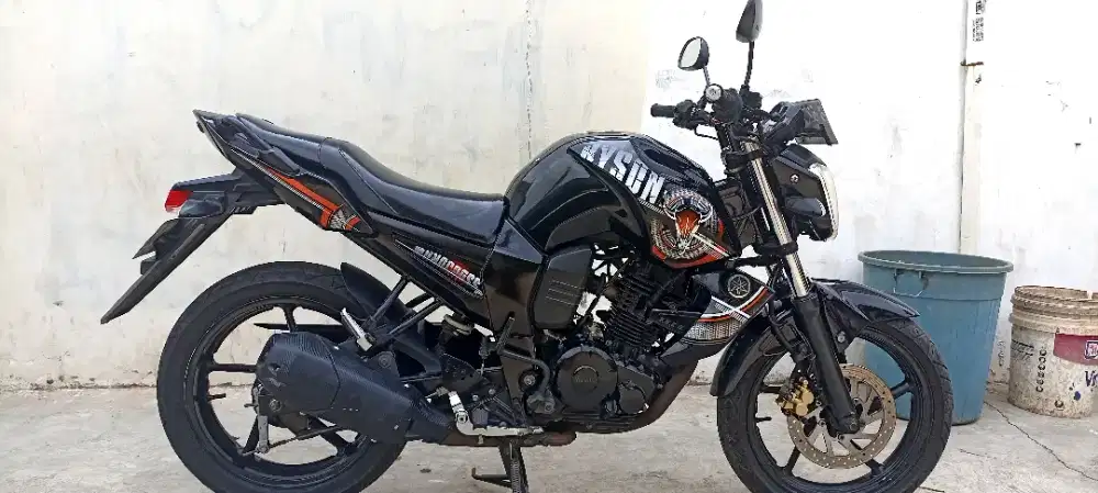 YAMAHA BYSON 150CC TH 2014 HITAM MANIS