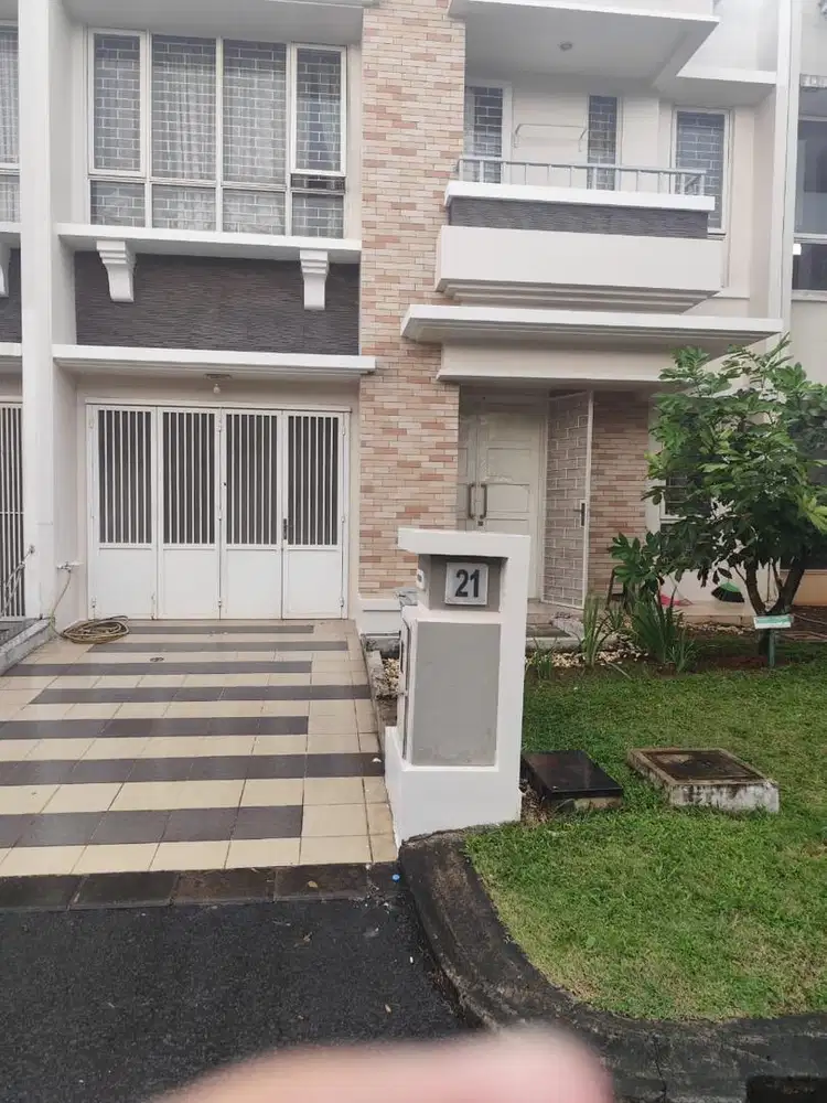 Disewakan Rumah Full Furnish di Cluster Edison Gading Serpong