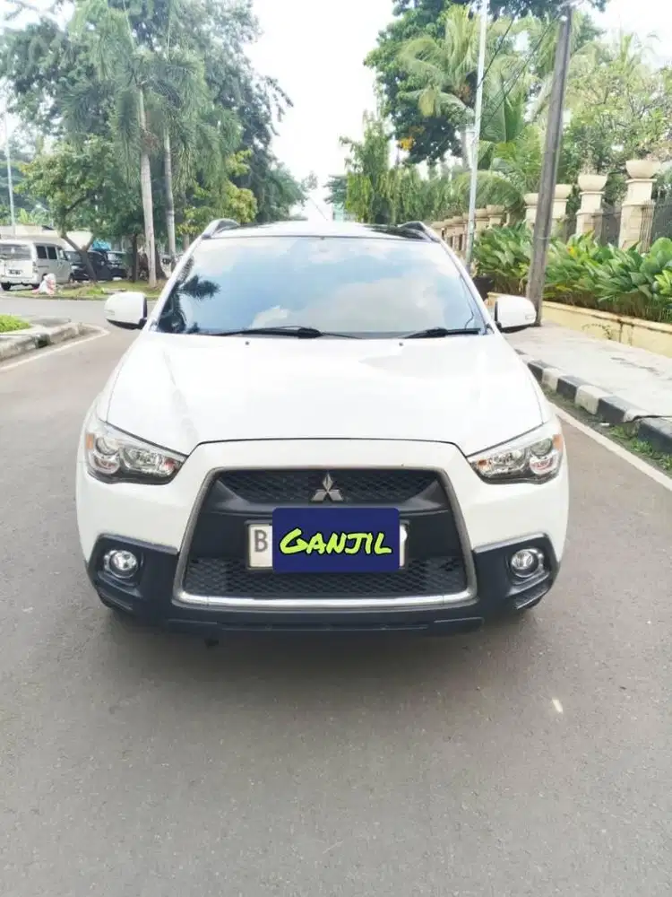 Outlander 2.0 PX Matic 2014 Putih Mulus Terawat