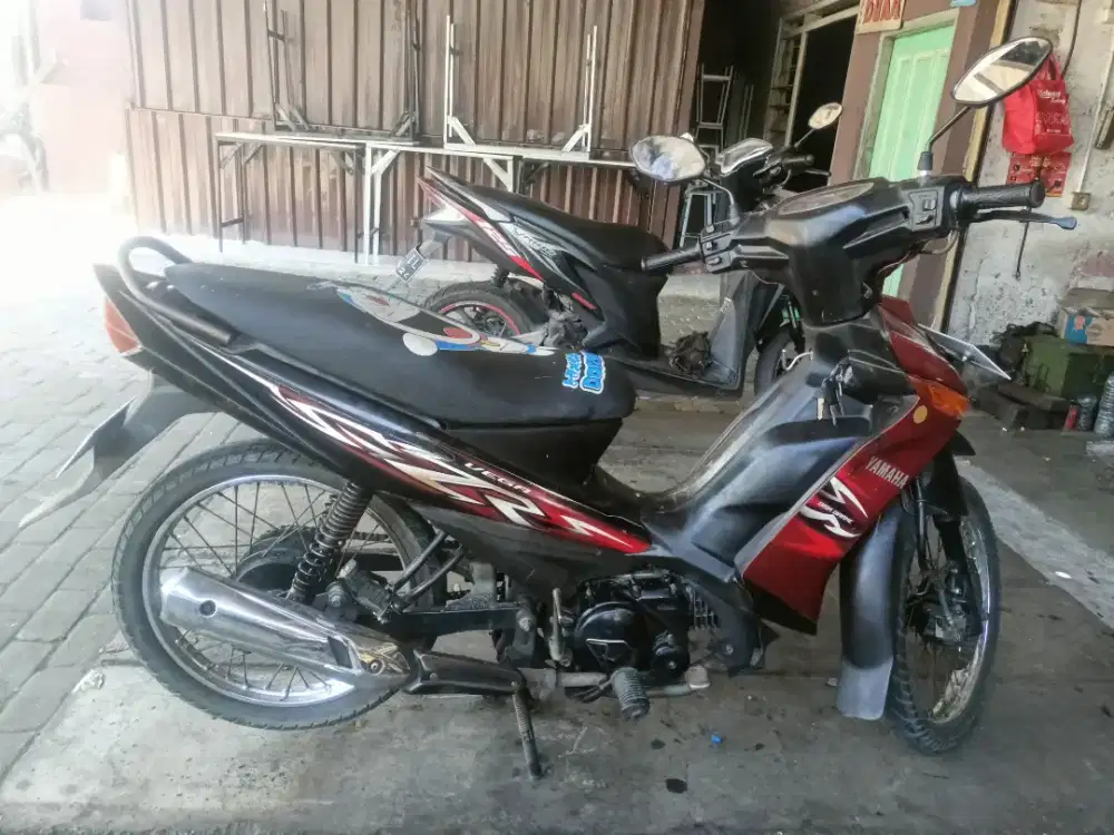 Yamaha Vega zr  2013 BPKB saja + faktur