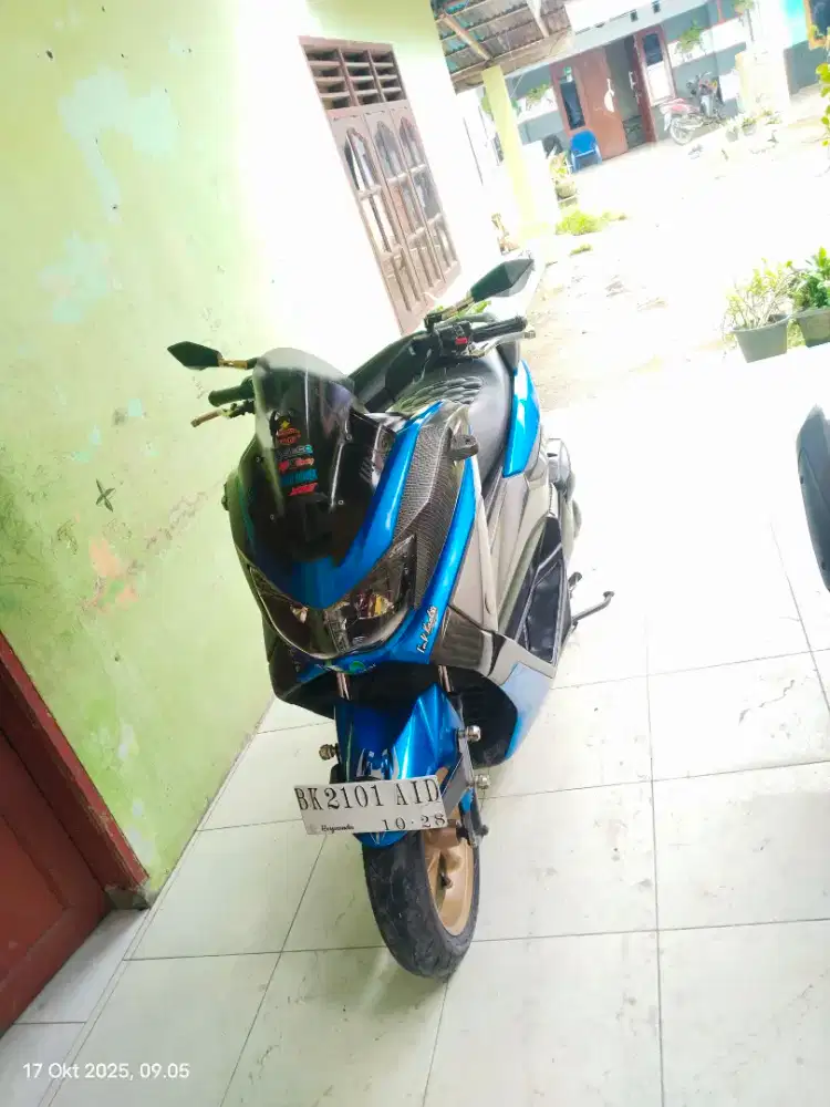 Nmax Tahun 2018 Warna Biru