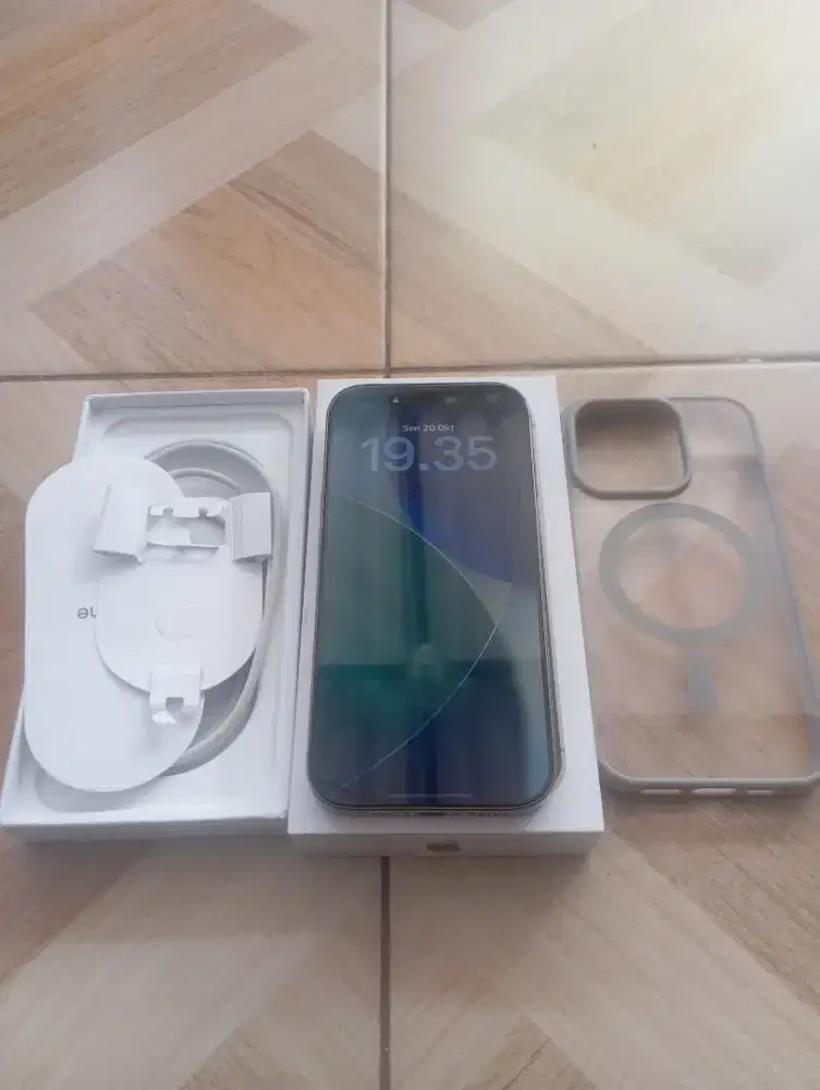 Iphone 16 pro 128gb inter Allprovider bisa tt hp lain