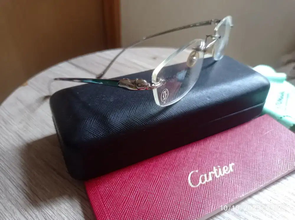 Kacamata Cartier original sering panther