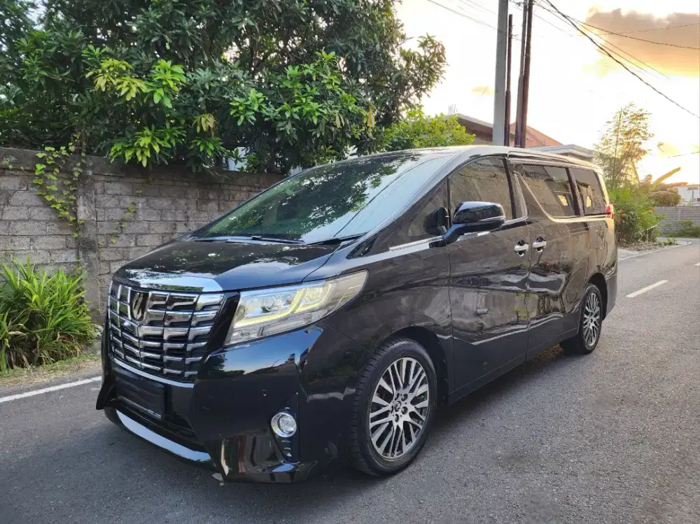 Alphard transformer 2015 G Matic Istimewa