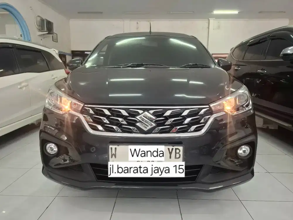 ERTIGA GL 2023 MT KM 8 RIBU APIK
