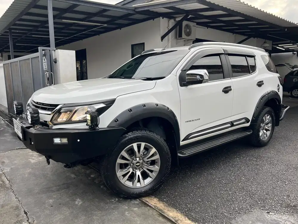 TrailBlazer LTZ Diesel Matic 2018 kilometer 27.000