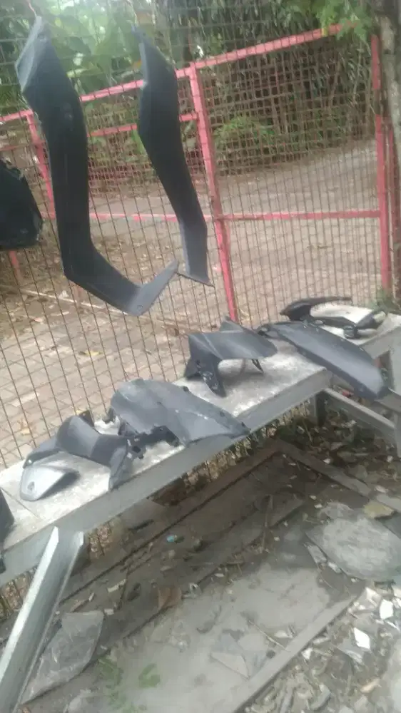 Cari kerja pengalaman dibody riper bagian amplas dan poles