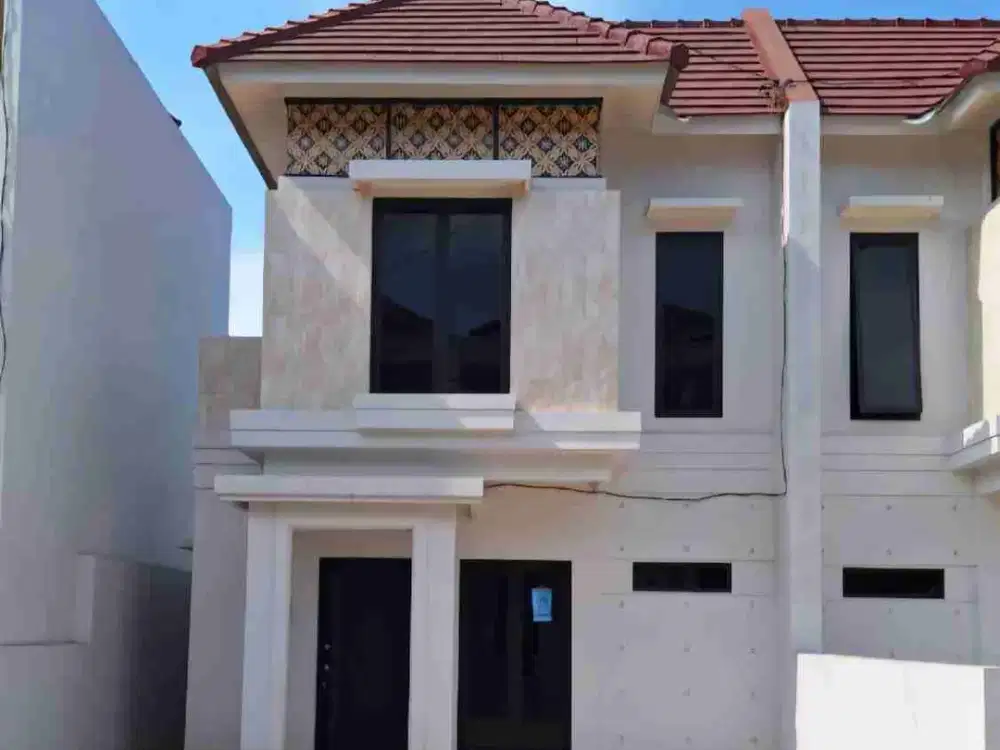 Hunian elegan bergaya Neo Classic, lokasi strategis Jalibar Kepanjen. Free semua biaya