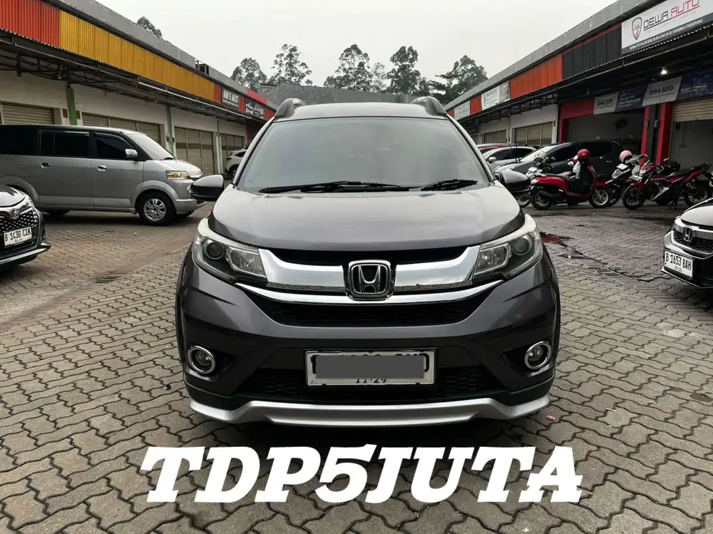 HONDA BRV PRESTIGE CVT 2017 PROMO DP