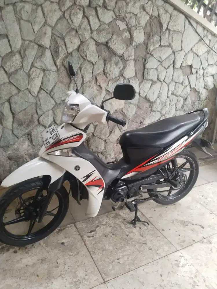 yahma vega force putih 2016