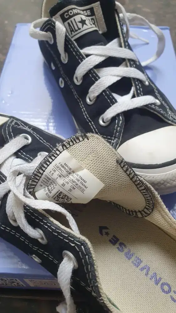 sepatu converse ori