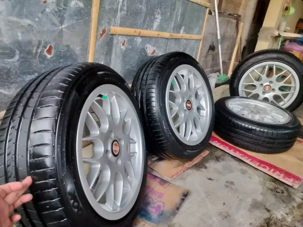Velg+ban R16 pcd 4x100