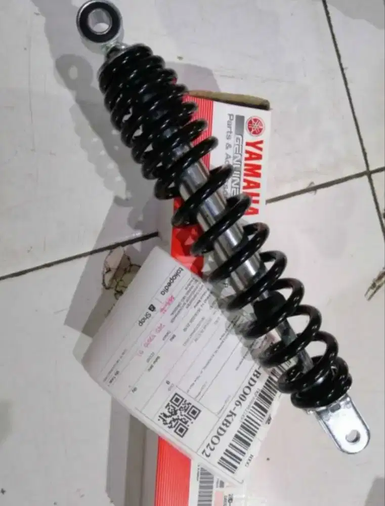 Jual shockbreaker Mio Sporty / Smile Original Ygp kondisi baru