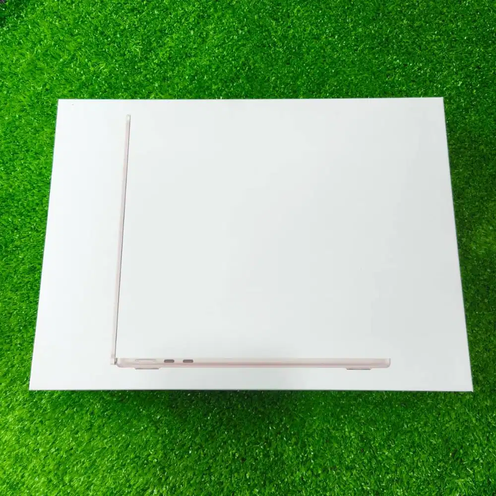 Ready 1 unit Macbook Air 13” M4 16/256 Starlight Resmi iBox