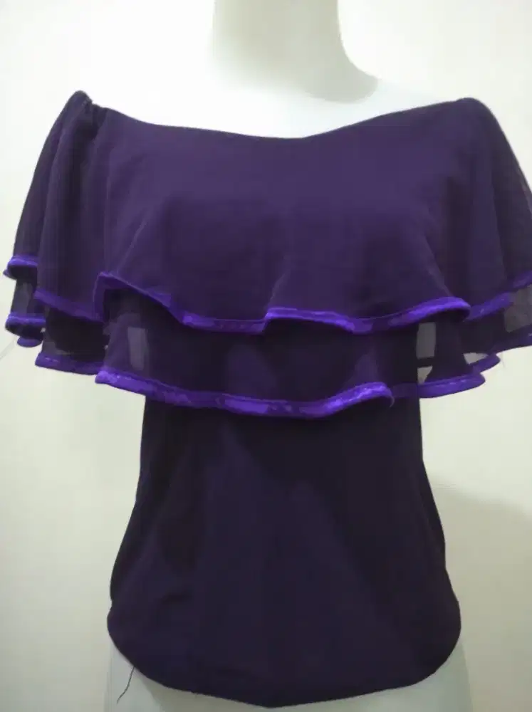 atasan ungu renda