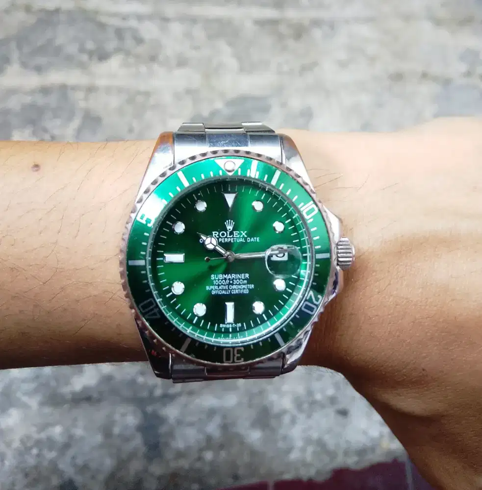Jam tangan pria