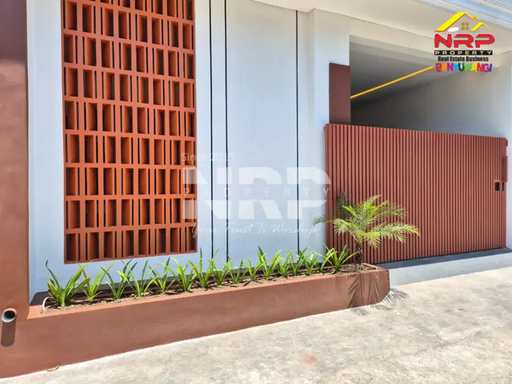 Tampil modern dengan sentuhan elegan, rumah minimalis estetik free biaya baliknama di Banyuwangi Kota