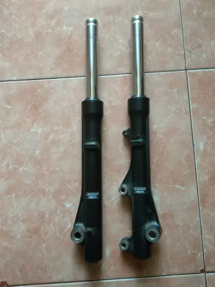 Jual shockbreaker depan beat fi 2015 original