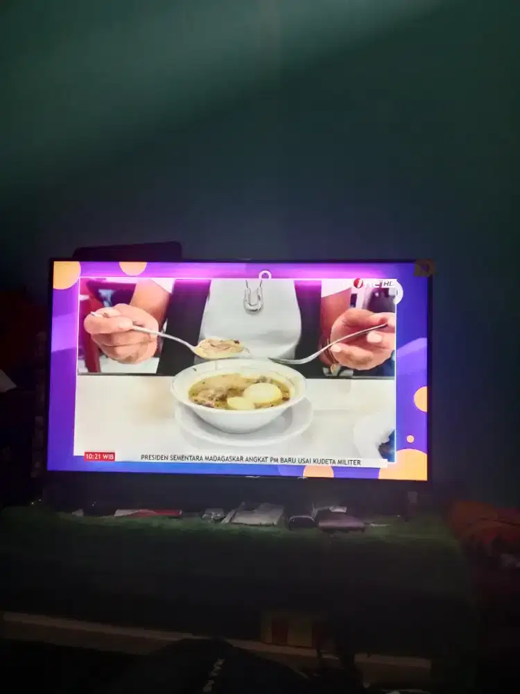 TV LED HISENSE 32 INCH SMART TV