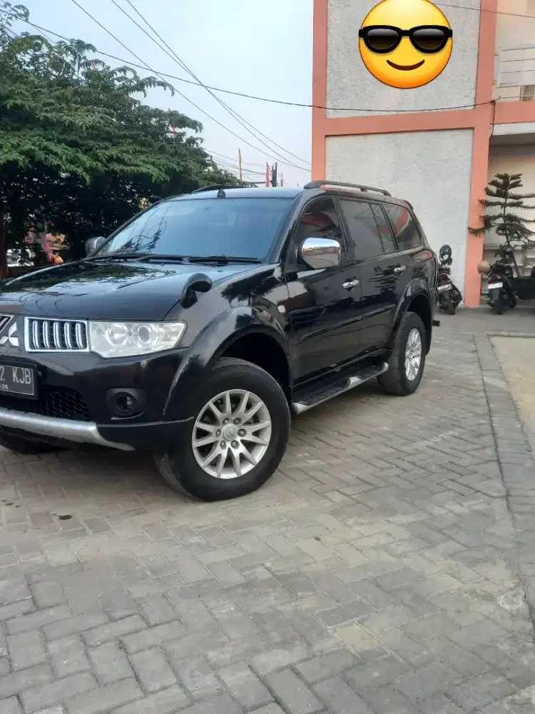 Jual Cash Mitsubishi Pajero Sport 2011