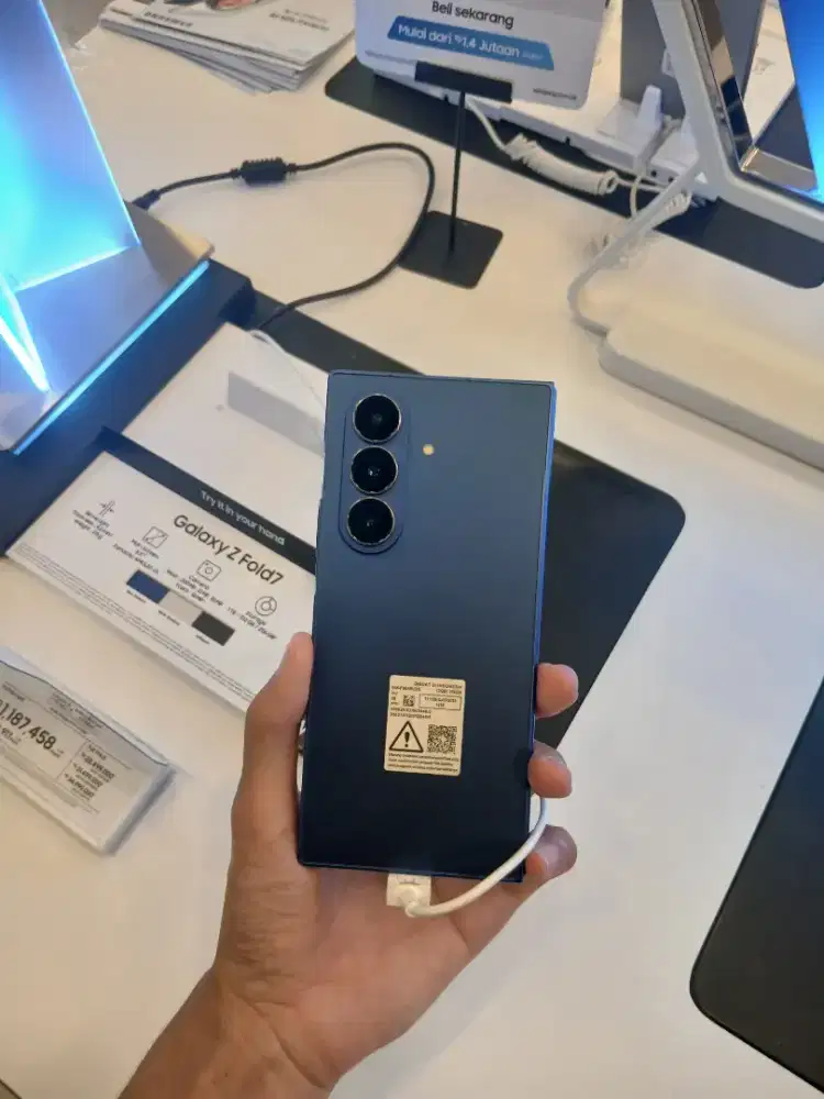 Samsung Z Fold7 Baru segel ori sein bisa cash/kredit