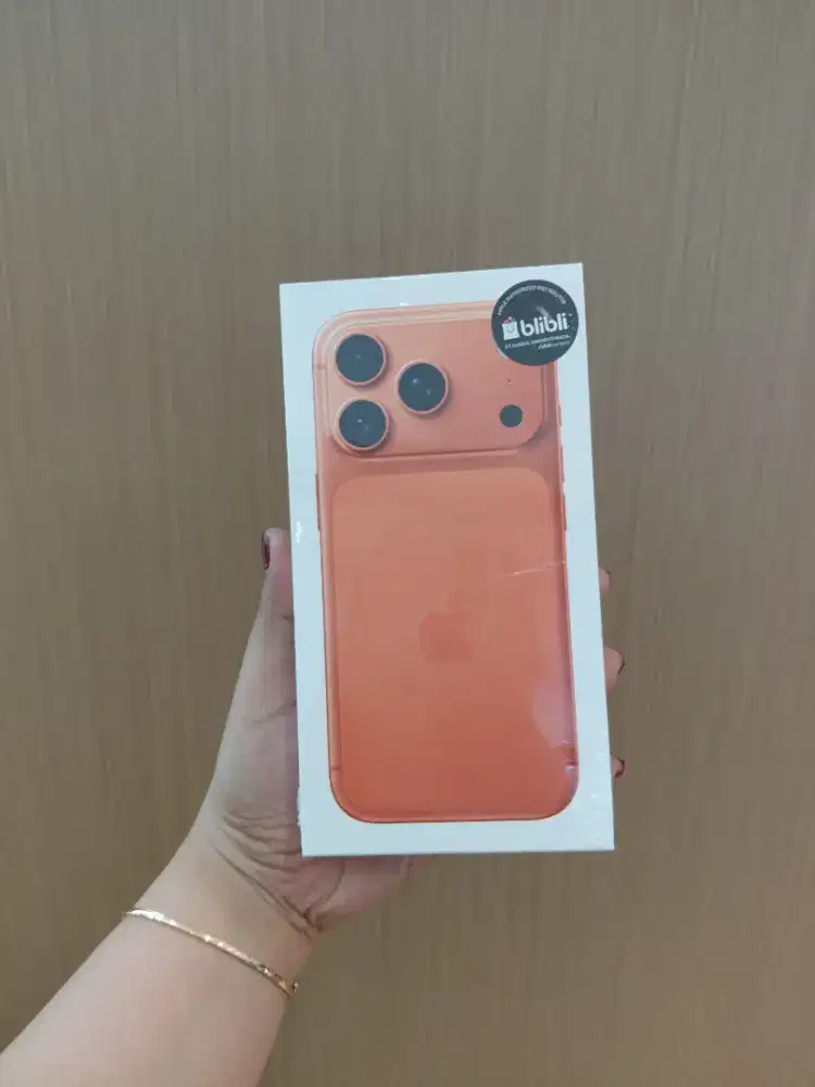 iPhone 17 Pro 256 kredit dp 0 bunga 0% syarat KTP aja