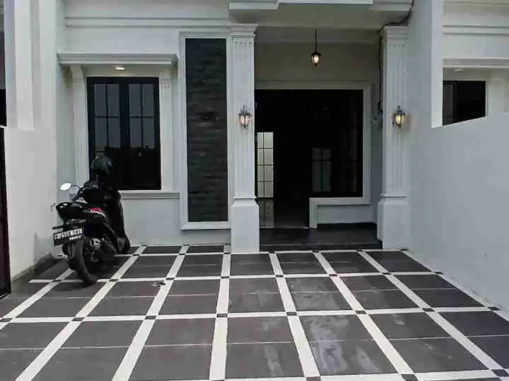 Di Jual  di Atim Emat Kalibaru dkt ke Alun2 Kota Depok