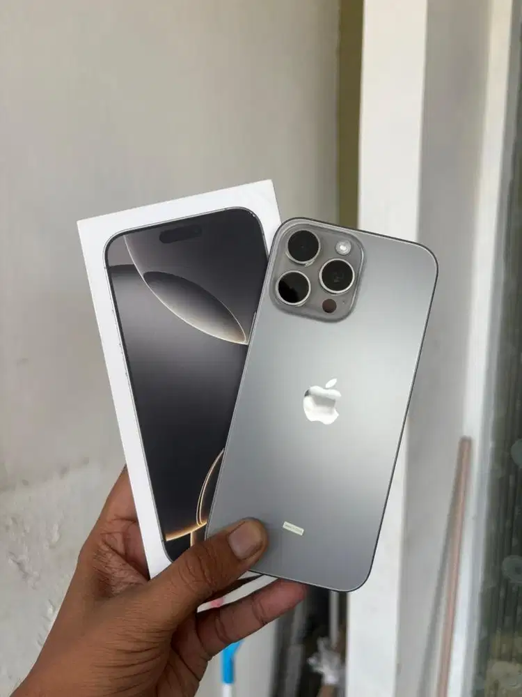iPhone 16 Pro Max 256 Natural Titanium