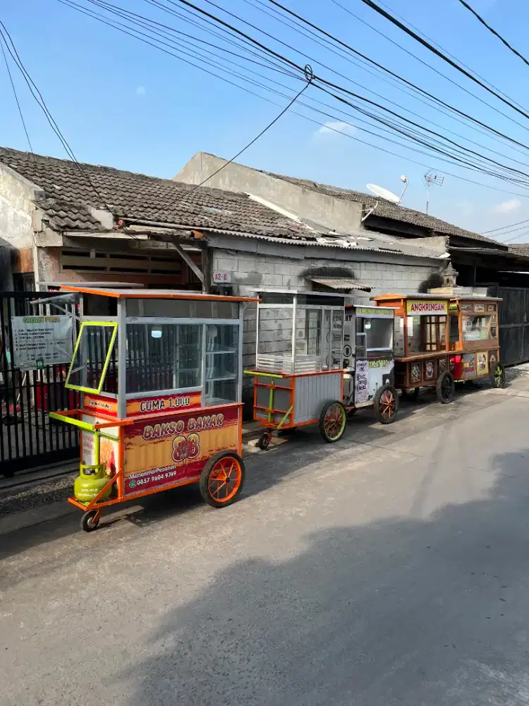 gerobak mie ayam/bakso/soto/gorengan/tahu/sempol/es buah/DLL