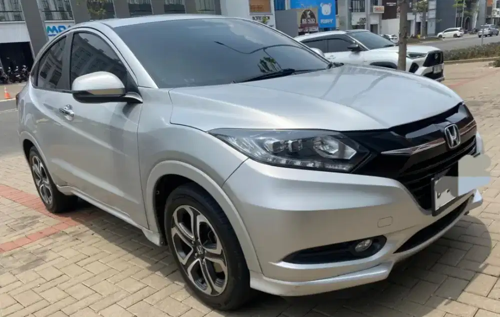 Honda HRV prestige 2015 at