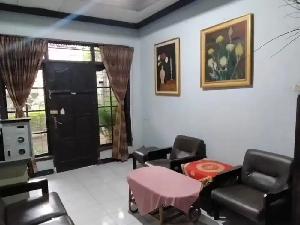 Dijual Rumah Murah Bangunan Asri Terawat di Pasirluyu dkt Taman Regol Pasirsalam Buahbatu Bandung