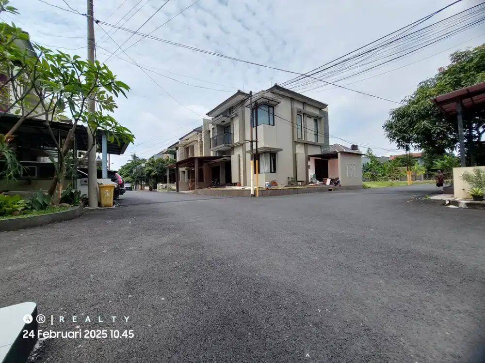 RUMAH STRATEGIS BUAH BATU Akses Mudah ke Kota dan Fasilitas Publik