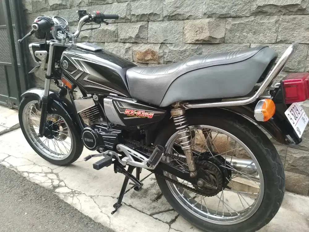 RX king Cobra 1987 hitam tampilan up king 2004