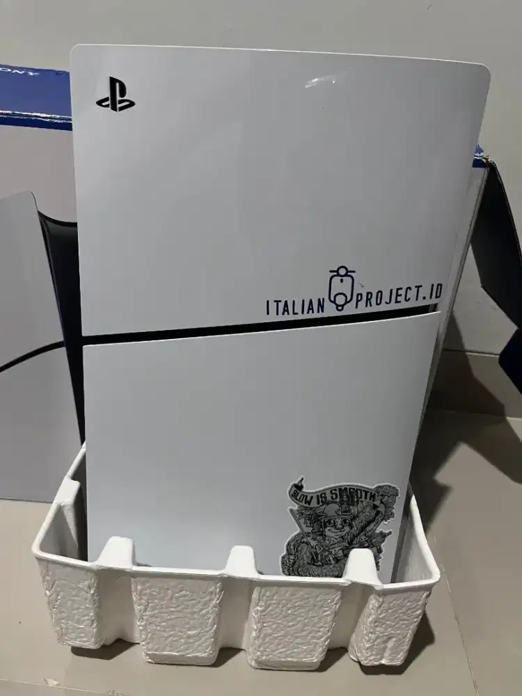 PS 5 fat 1tb garansi masih hidup