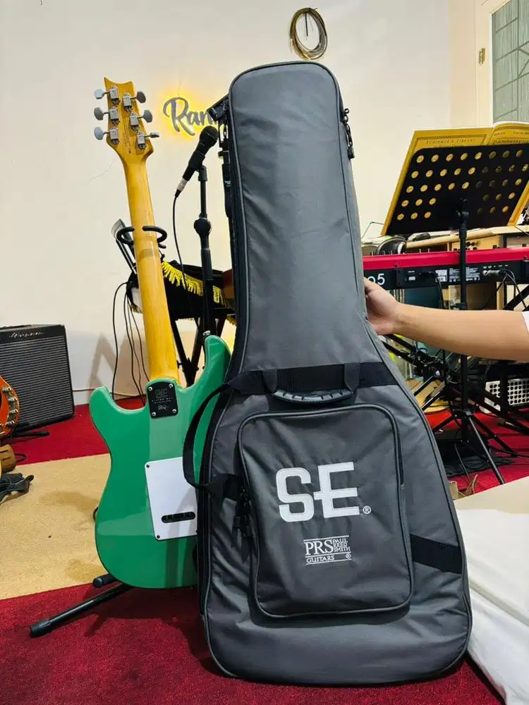 Gitar seperti baru