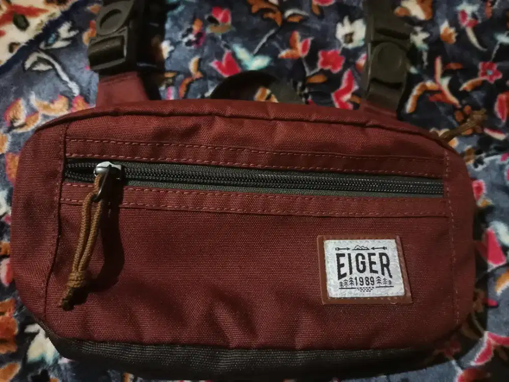 Tas slingbag eiger