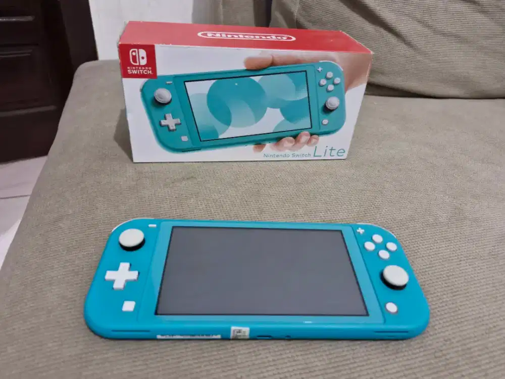 Dijual nintedon switch lite