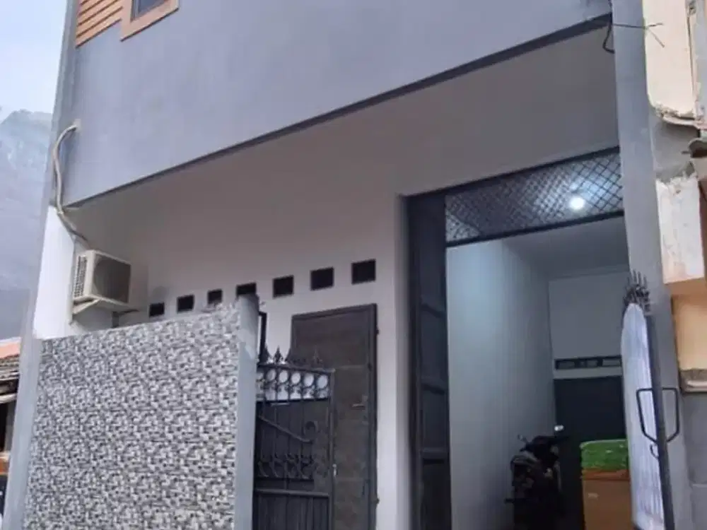 DI JUAL RUMAH NYAMAN, STRATEGIS DI PERUMAHAN JATIMULYA BEKASI TIMUR