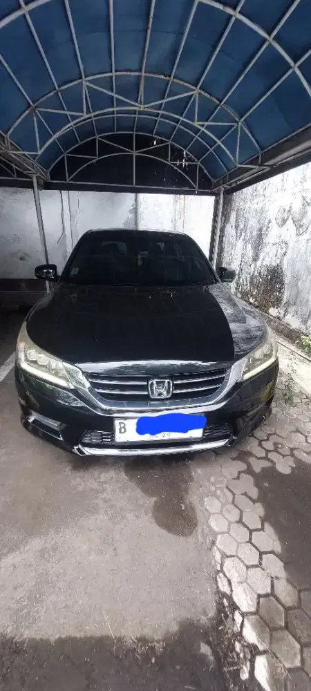 Honda accord 2,4VTIL 2014