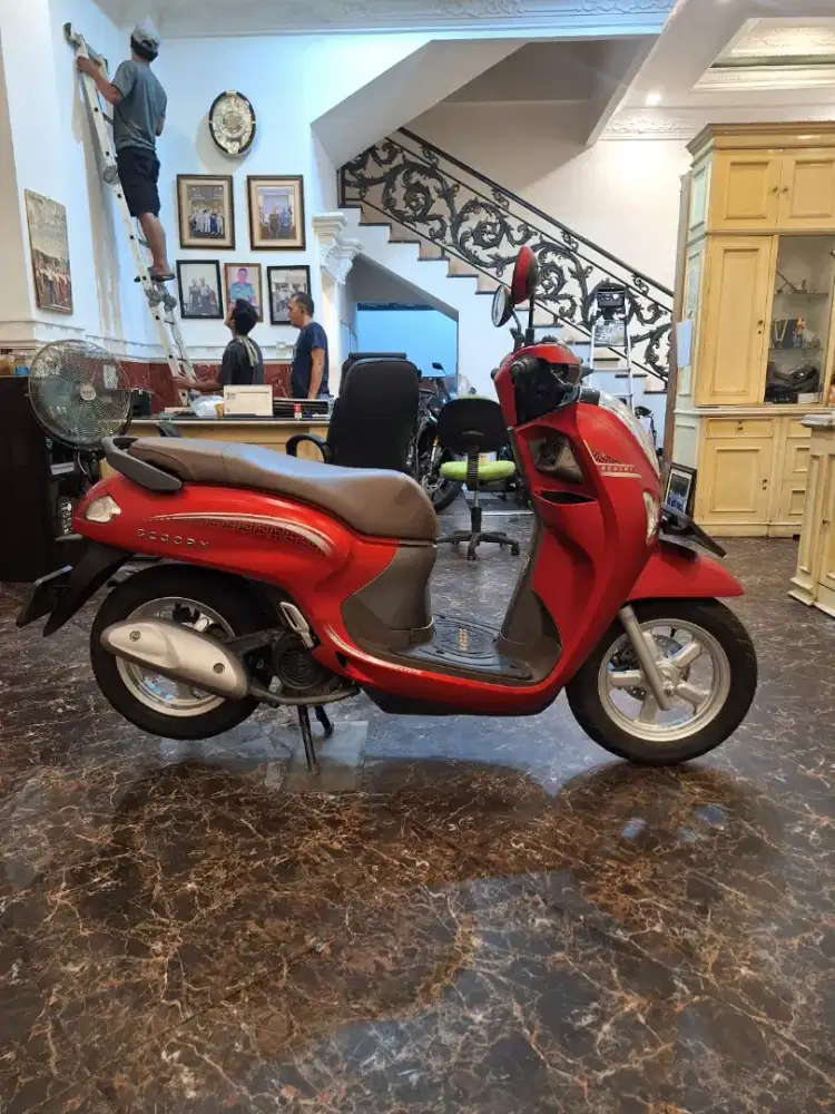 HUB KIKI DP 2 JT NEW SCOOPY PRESTIGE THN 2O25 KTP DAERAH BISA KREDIT