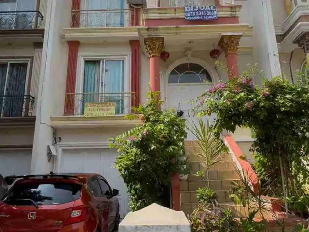RUMAH SIAP HUNI 3 LANTAI PIK