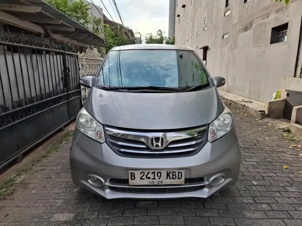 Honda Freed Psd