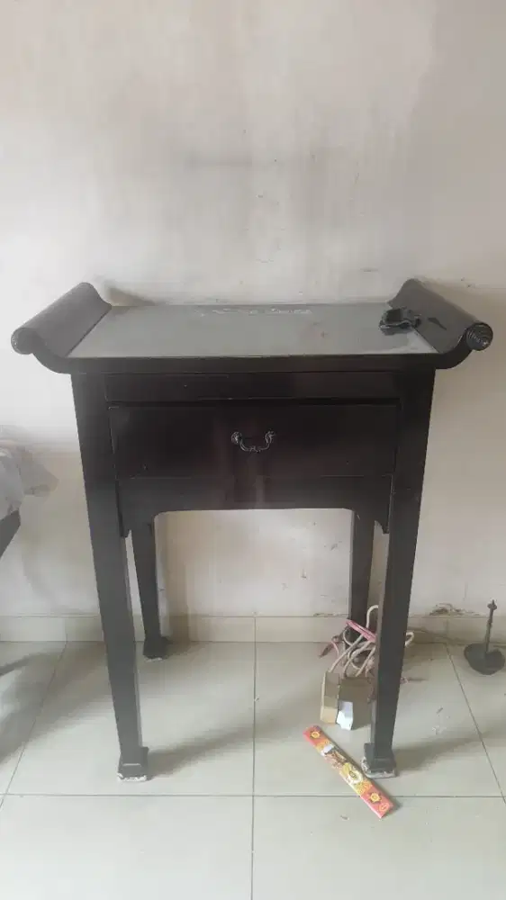 Meja Sembahyang