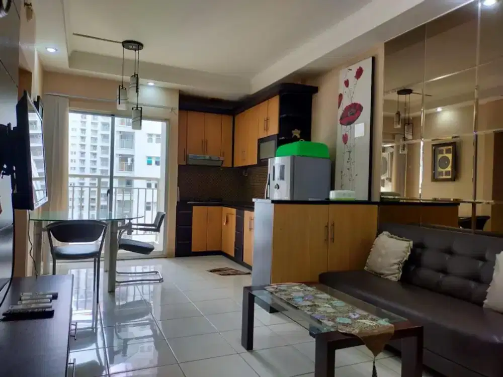 Disewakan 3BR Full Furnish di Apartemen Mediterania Garden 2 di Tanjung Duren