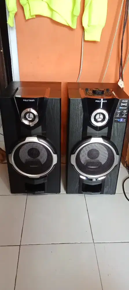 Speaker aktif Polytron pas 8f12