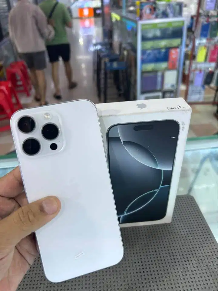 Iphone 16 Promax 256 IBOX (White Titanium) Istimewa Like New Fullset O